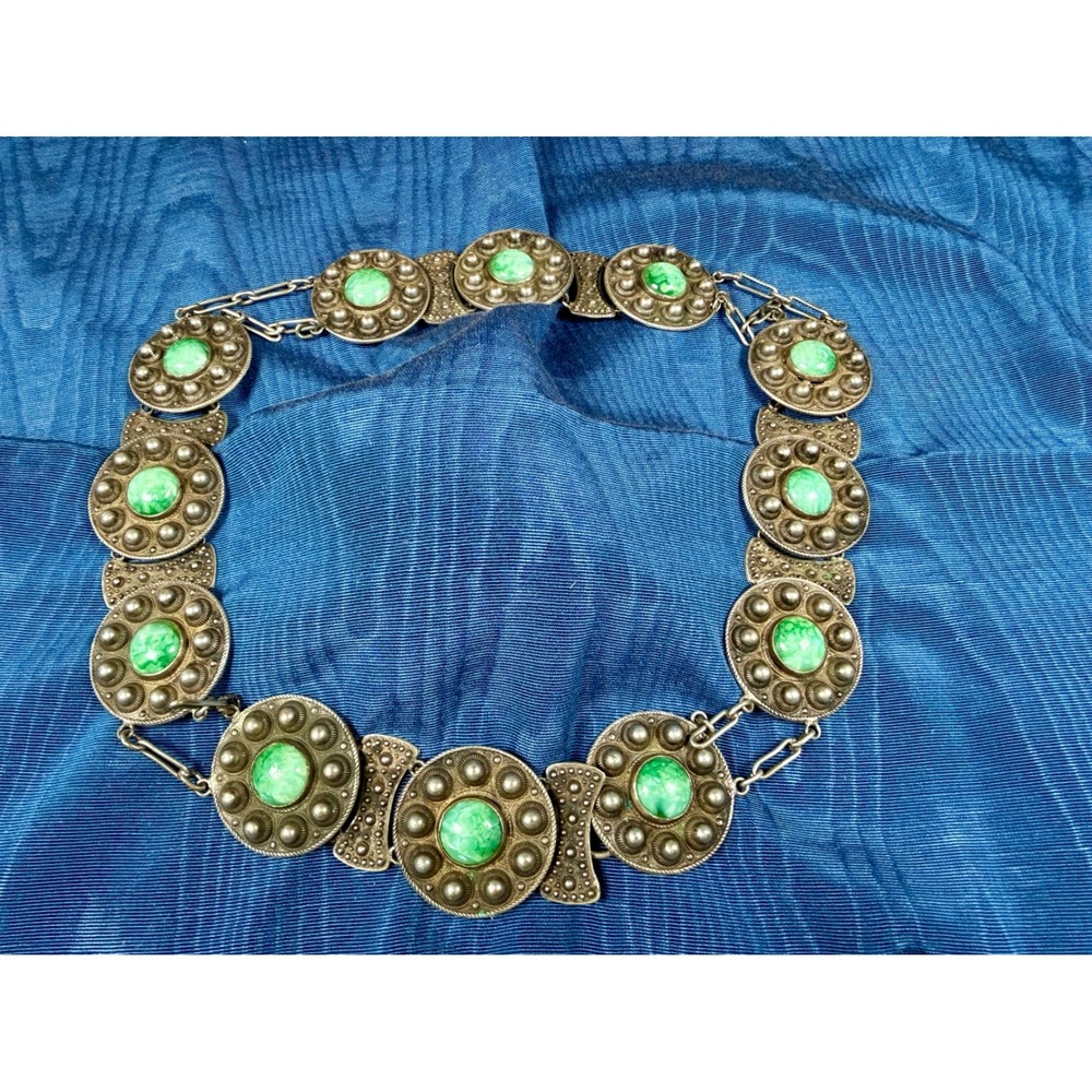 Vintage Silver Tone Medallion Chain Belt Green Marbled Cabochon Ornate Boho